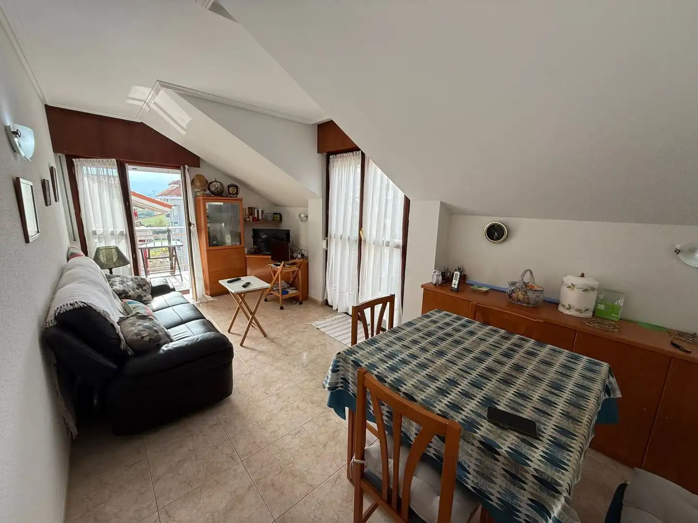 Flat with terrace for sale in Victoria 5, imagen 2