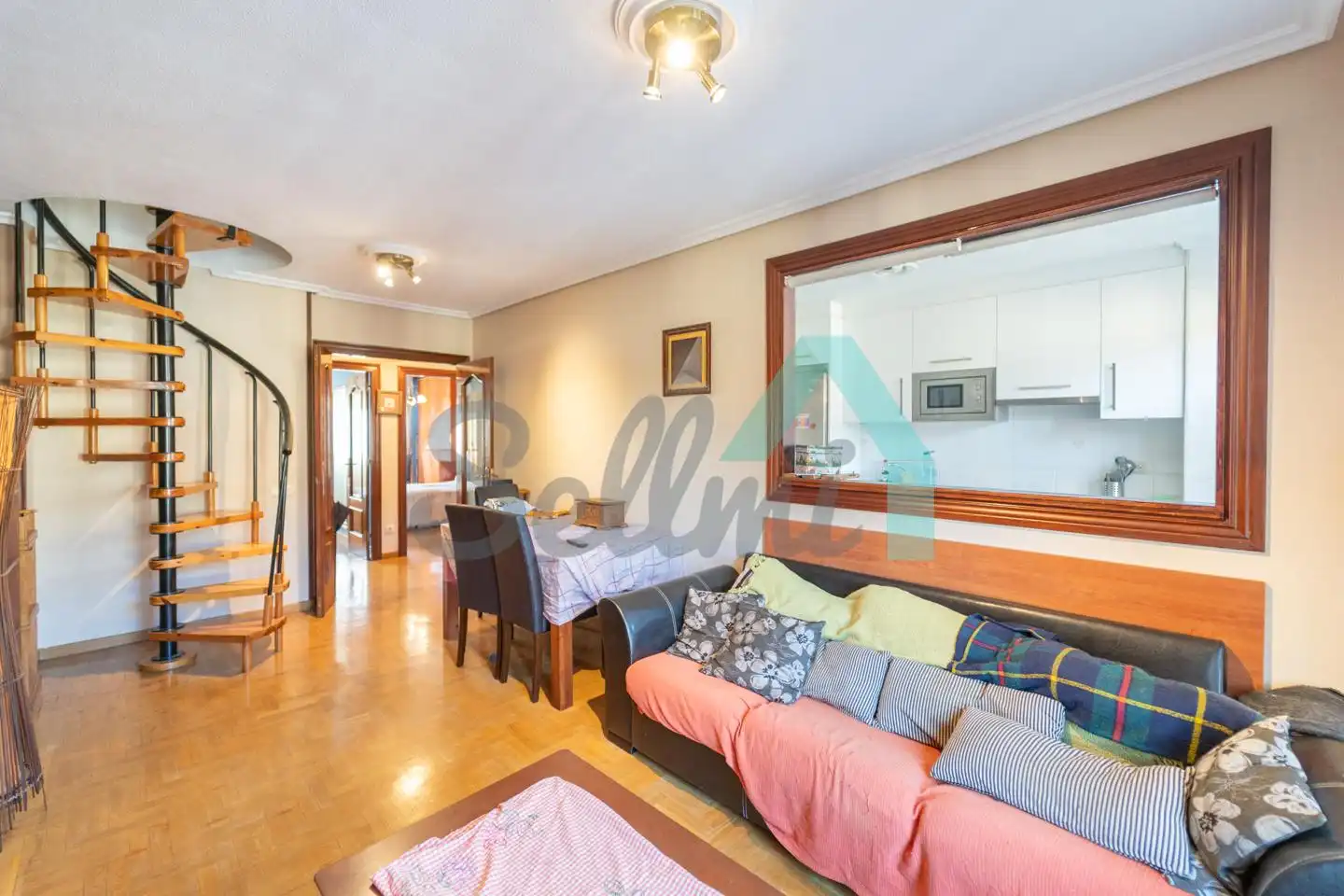 Maisonette zum Verkauf in Falo Moro, La Pola Siero