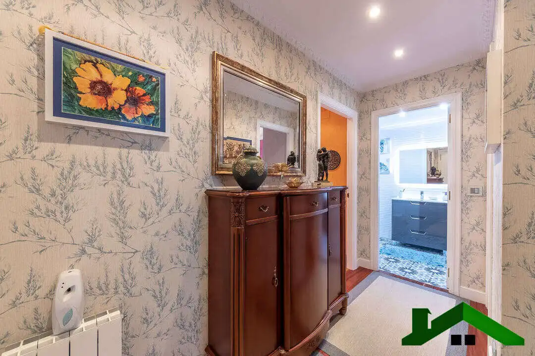Flat with lift for sale in Calle Islas Canarias, imagen 3