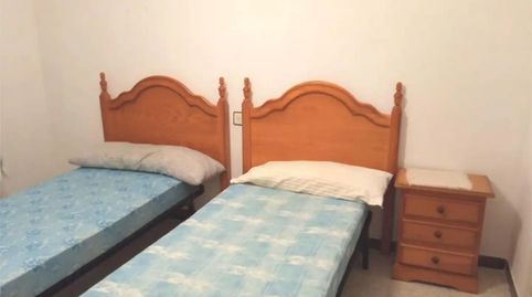 Foto 5 de Casa adosada en venda a Calle Maestro Trinitario, 10, Torremenga, Cáceres