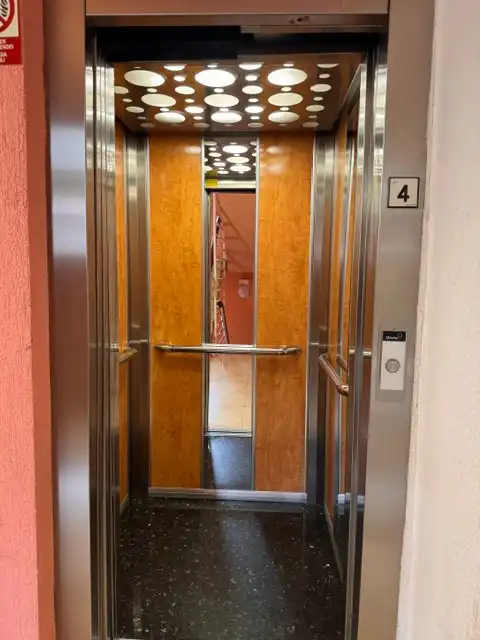 Piso en venta en Arrasate / Mondragón con Calefacción, Trastero y Amueblado