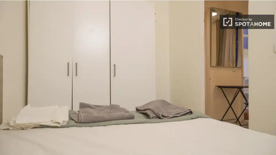 Habitació a Madrid, Madrid