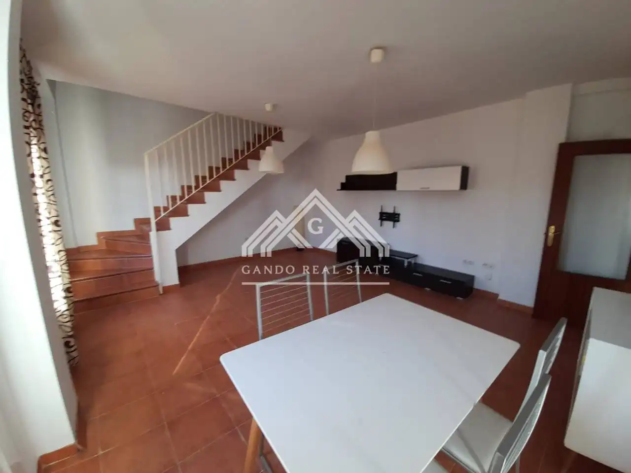 Dúplex de alquiler en Centro - Doña Mercedes