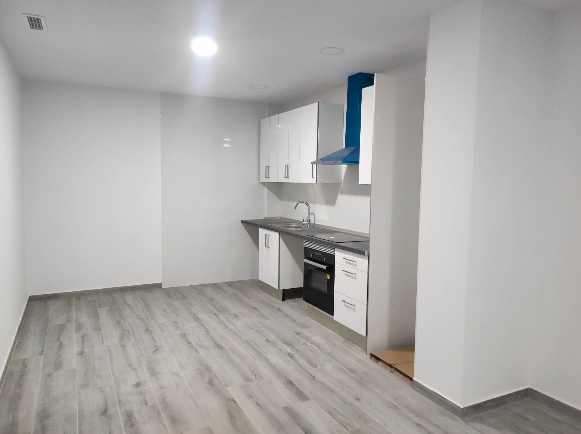 Cuina de Planta baixa en venda en Fuenlabrada amb Aire condicionat, Calefacció i Traster