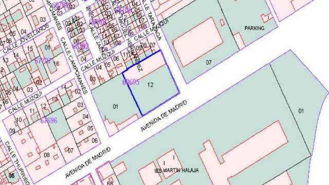 Terreno residencial en Venta en Avenida Madrid en La Carolina