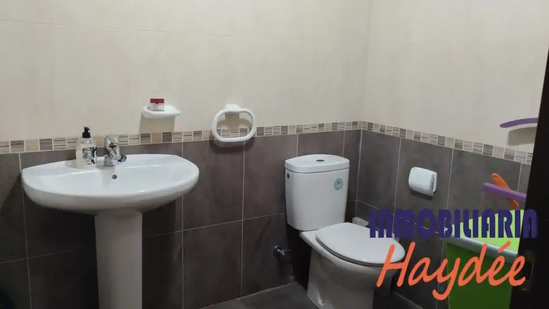 Baño de Casa o chalet en venta en Berango con Calefacción, Terraza y Trastero