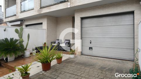 Foto 4 de Casa adosada en venta en Pz D'eduardo Merello Llasera, Nuevo Centro, Sagunto / Sagunt
