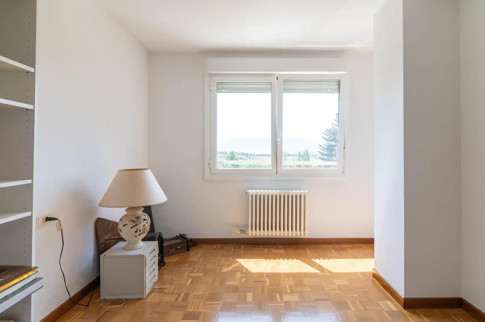 Habitación de Piso en venta en  Pamplona / Iruña con Calefacción, Parquet y Trastero