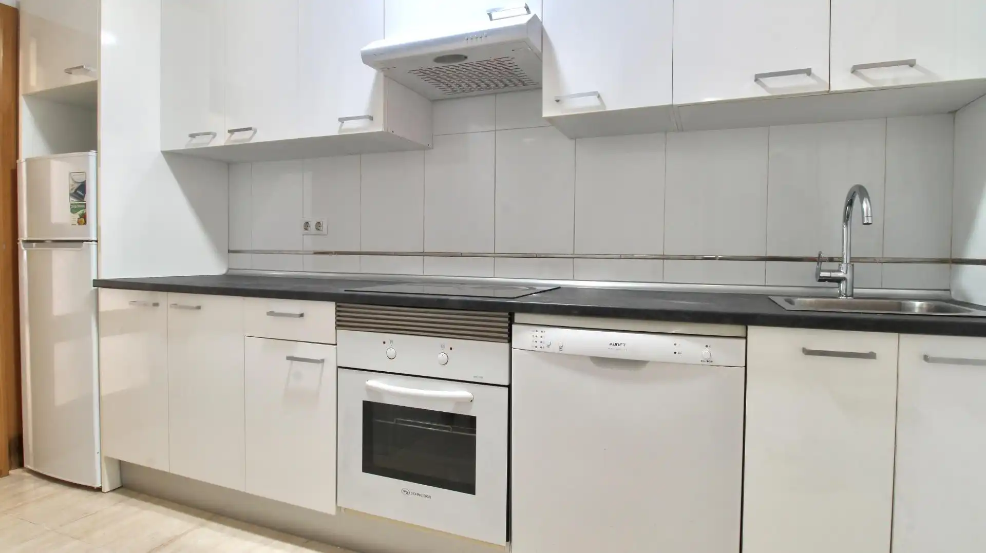 Kitchen of Flat for sale in Vícar  with Furnished