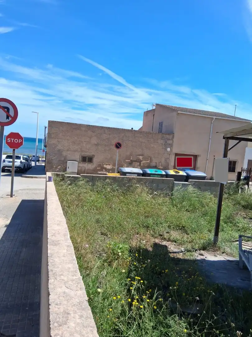 Wohnbaugrundstück zum Verkauf in Calle Fra Juníper Serra, imagen 2