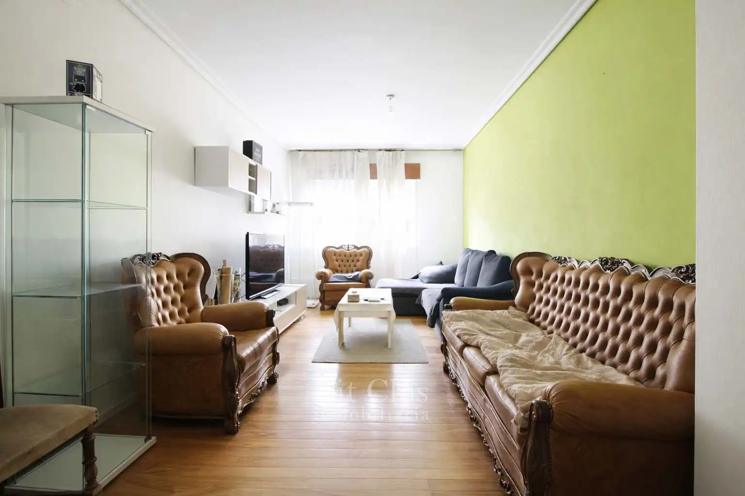 Living room of Flat for sale in O Barco de Valdeorras    with Heating, Terrace and Storage room