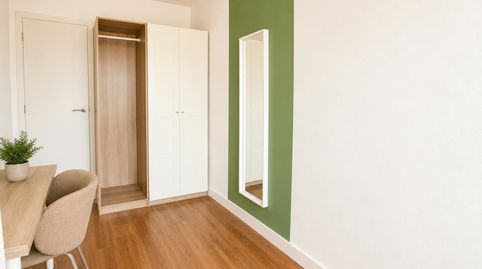 Foto 3 de Piso de alquiler en N/a, Pacífico, Madrid Capital
