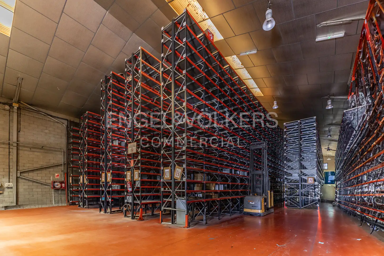 Nave industrial en venta en Sant Andreu de la Barca, imagen 14