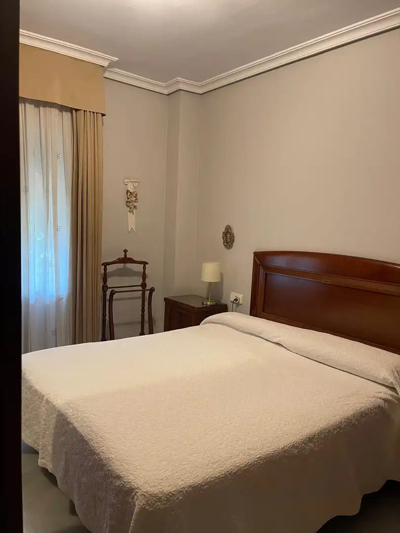 Schlafzimmer von Wohnung zum Verkauf in Sevilla mit Abstellraum