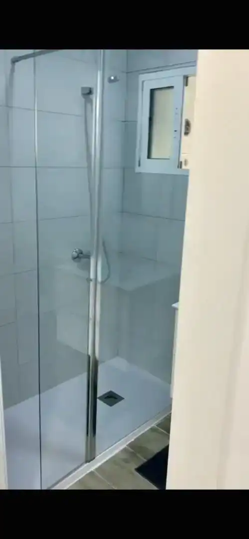 Baño de Piso para compartir en Murcia con Aire acondicionado, Amueblado y Balcón