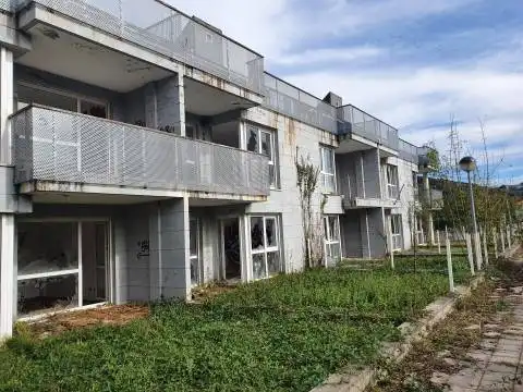 Vista exterior de Edifici en venda en Castañeda