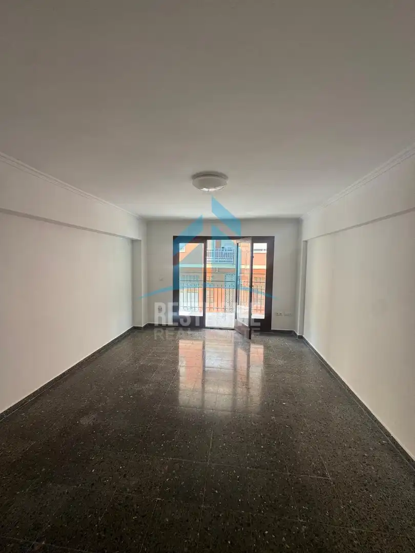 Vista exterior de Piso en venta en Tavernes de la Valldigna con Balcón