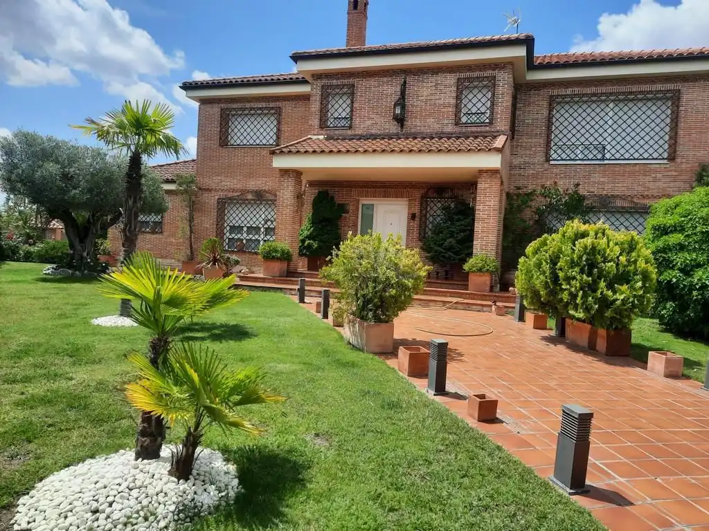 Jardín de Casa o chalet en venta en Villanueva de Perales con Aire acondicionado, Calefacción y Jardín privado