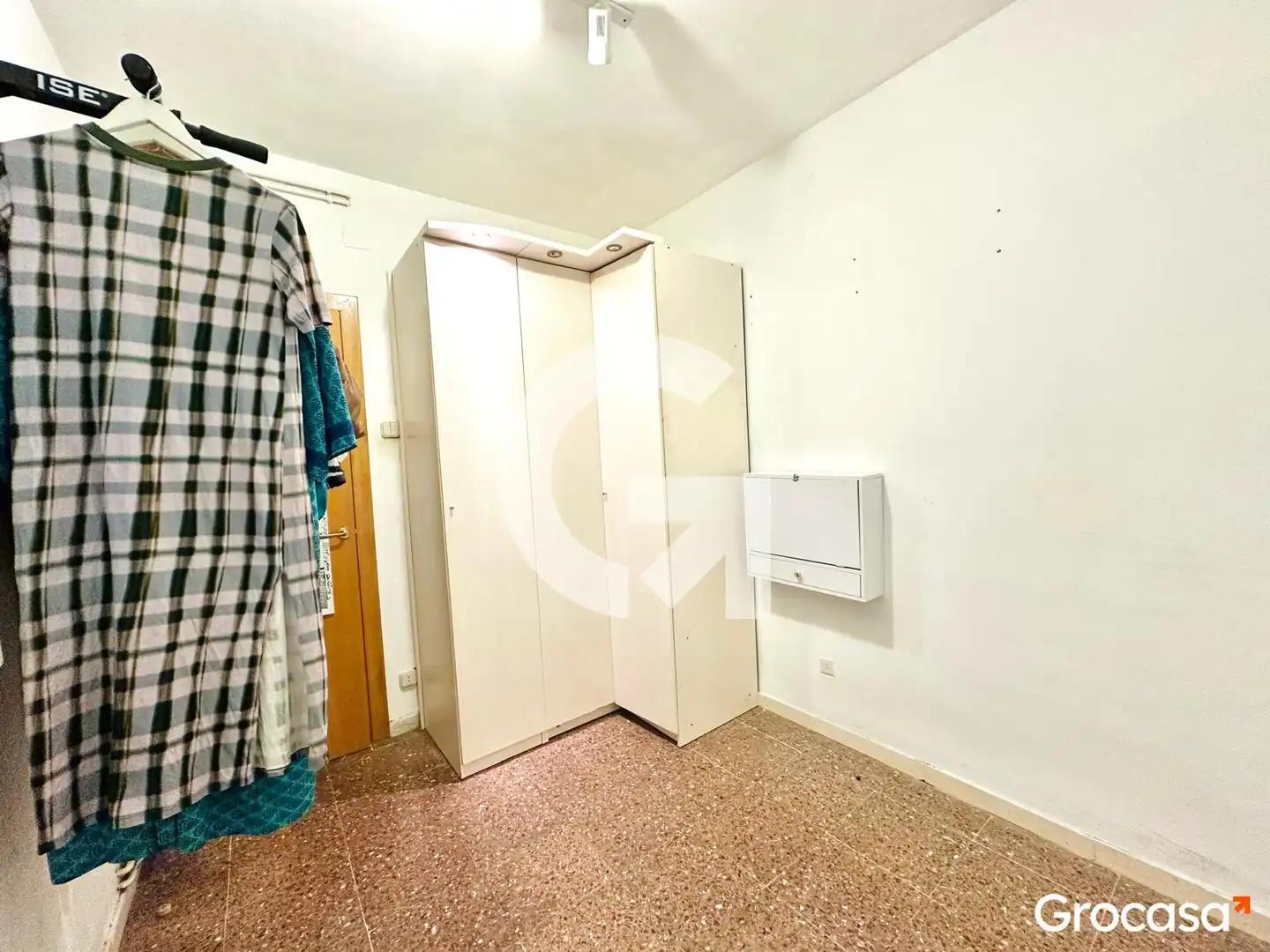 Bedroom of Flat for sale in Barcelona  with Air Conditioner, Heating and Oven