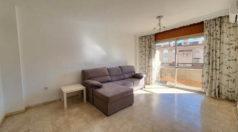 Foto 3 de Piso en venta en Calle Luis Barahona de Soto, Los Guindos - Parque Mediterráneo - Santa Paula, Málaga