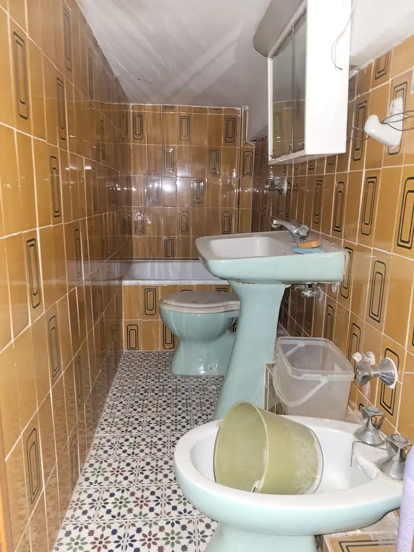 Bathroom of Commercial properties for sale in Albares  with Furnished