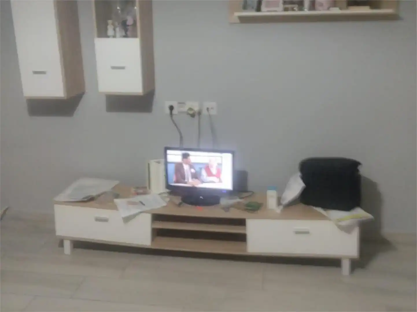 Sala d'estar de Casa adosada en venda en Orgaz amb Aire condicionat