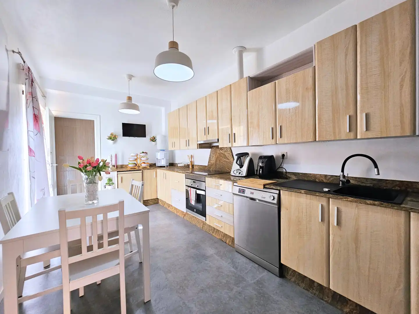 Cocina de Casa o chalet en venta en Cartagena con Aire acondicionado, Calefacción y Terraza