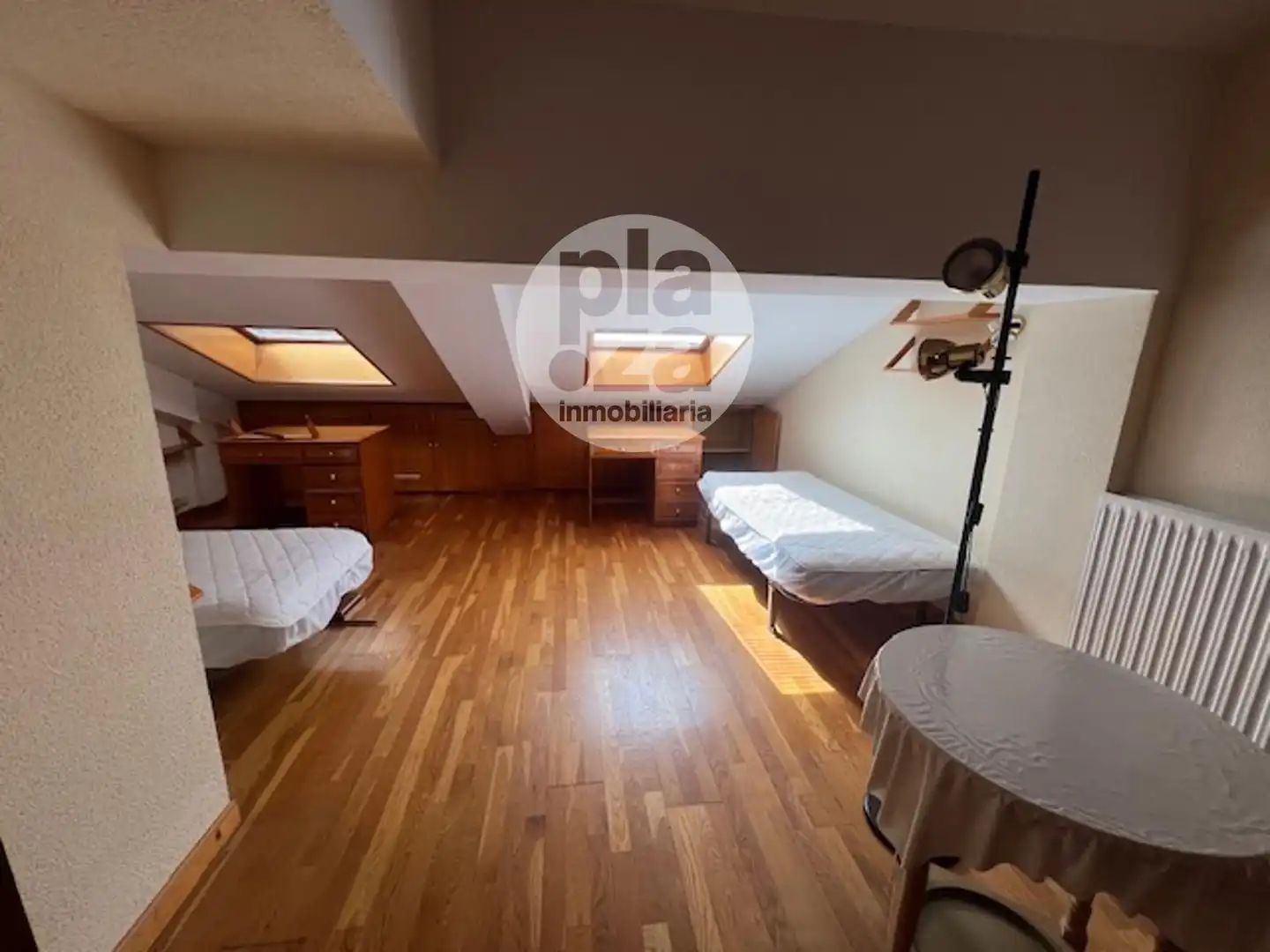 Bedroom of Flat for sale in Burgos  with Heating and Terrace