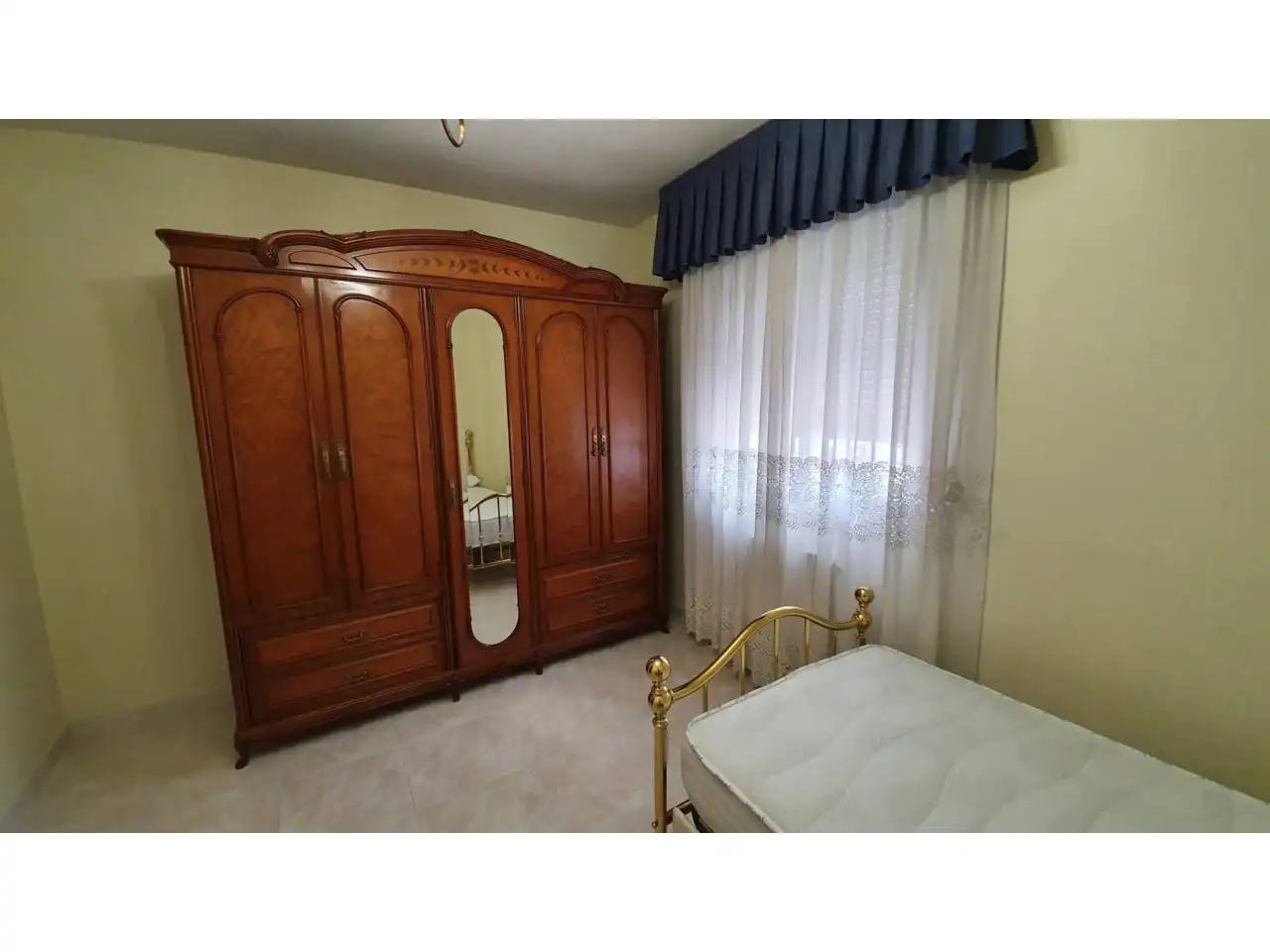 Schlafzimmer von Wohnung zur Miete in Fuenlabrada mit Heizung und Möbliert