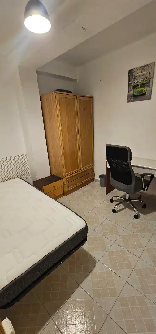 Flat for rent in Carrer Rovira i Virgili, 34, Eixample