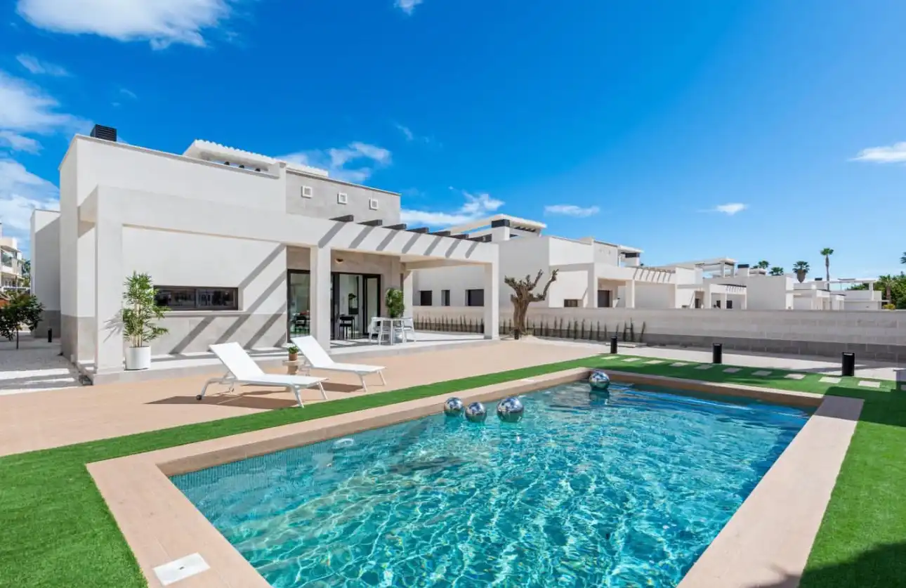 Casa amb piscina en venda a Ciudad Quesada, imagen 2