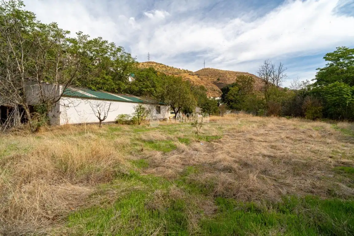 Terreno industrial en venta en Albaicín
