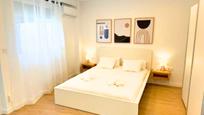 Bedroom of Flat for sale in  Valencia Capital  with Air Conditioner, Furnished and Balcony