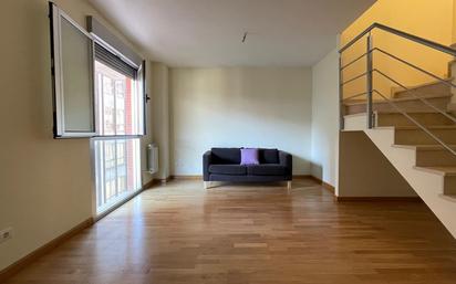 Living room of Flat for sale in Ponferrada  with Air Conditioner and Heating