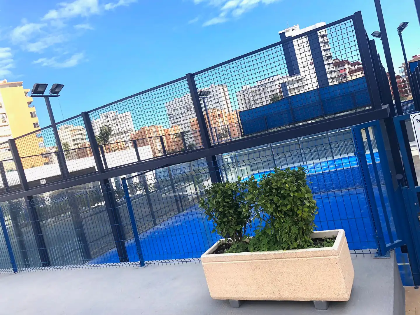 Piscina de Apartamento de alquiler con opción a compra en La Pobla de Farnals con Aire acondicionado, Jardín privado y Trastero