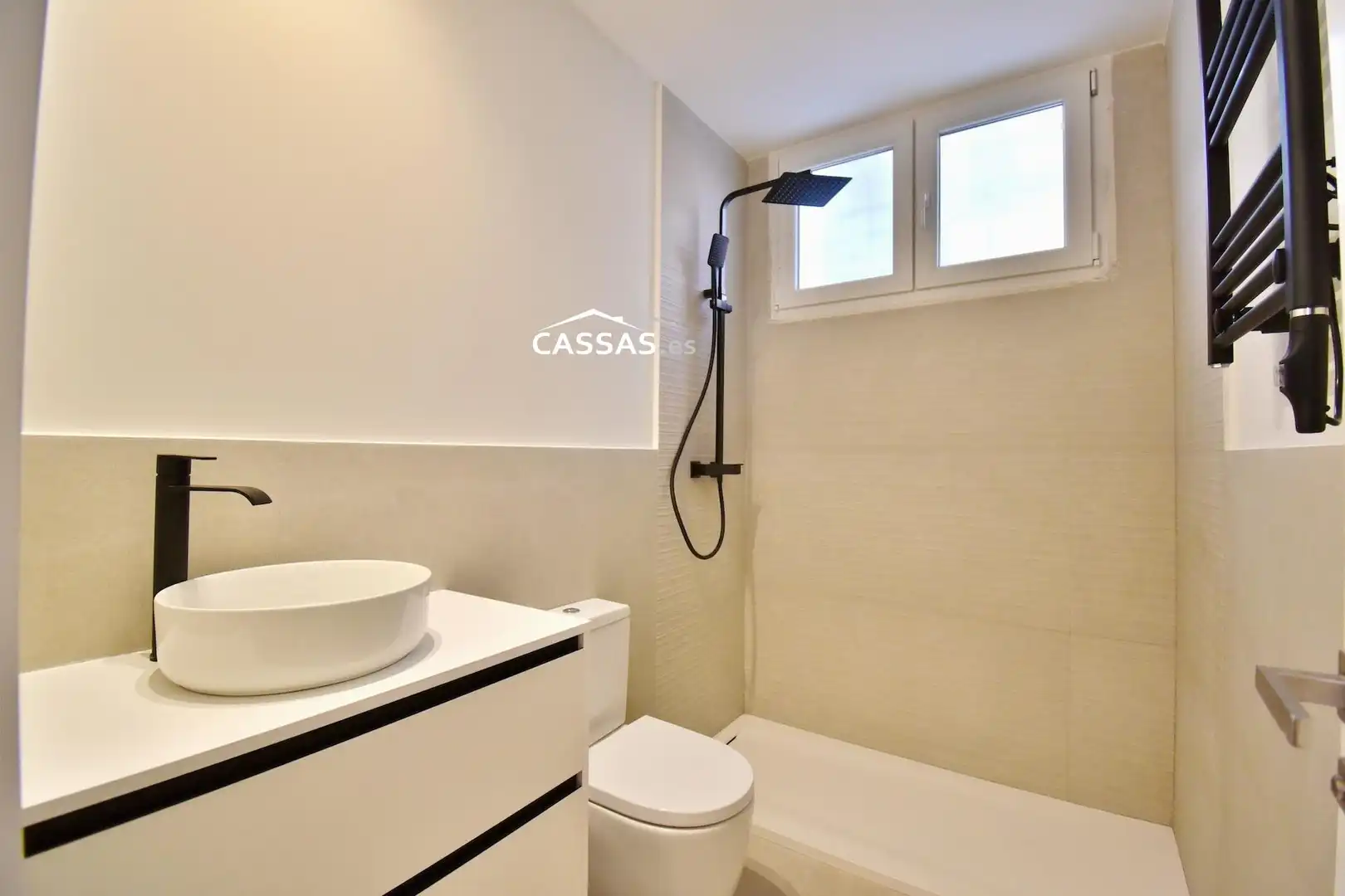 Bathroom of Flat for sale in Torrejón de Ardoz  with Air Conditioner