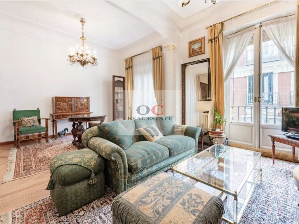 Flat for sale in San Lorenzo