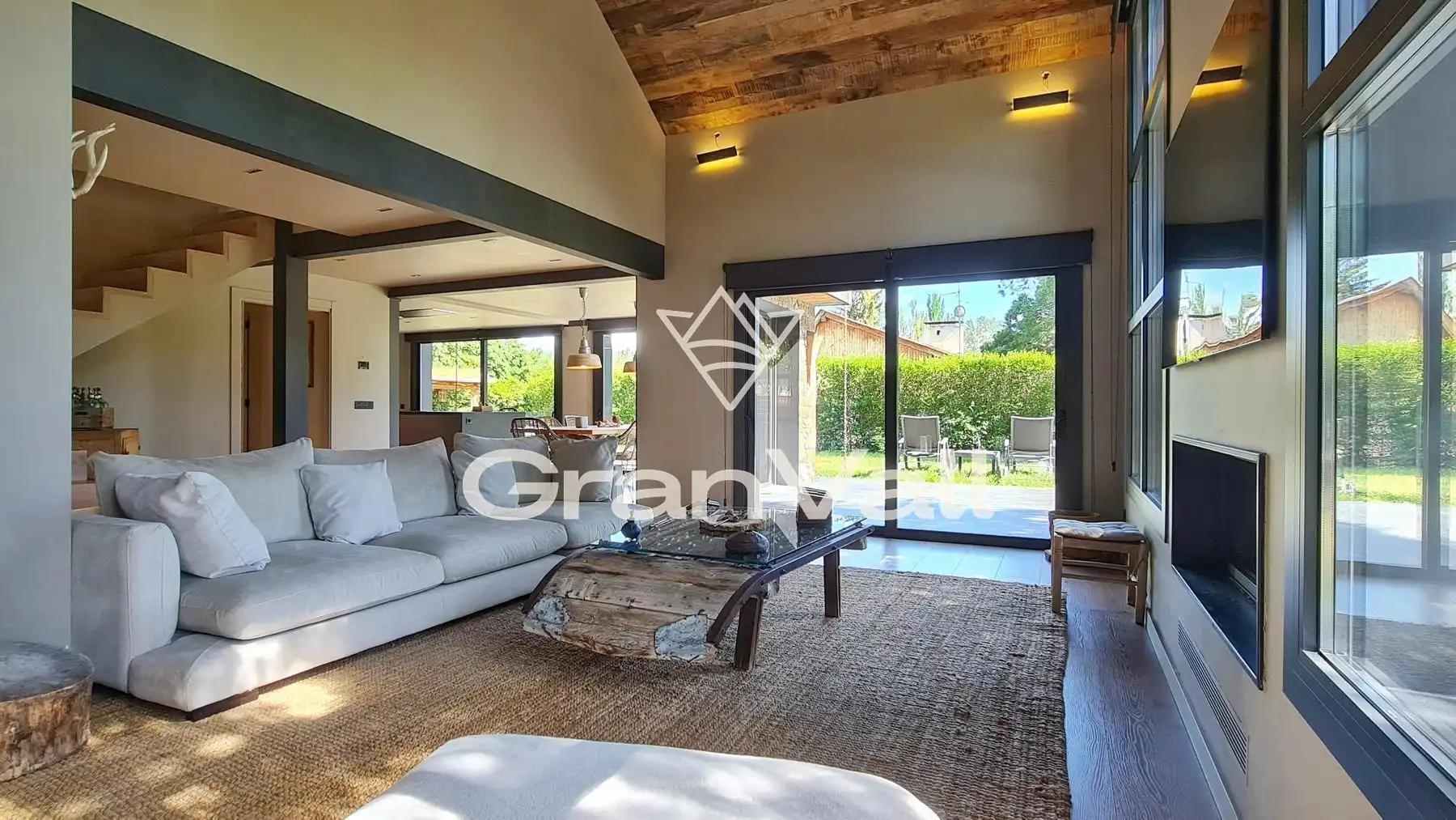 Wohnzimmer von Haus oder Chalet zum Verkauf in Puigcerdà mit Heizung, Privatgarten und Terrasse