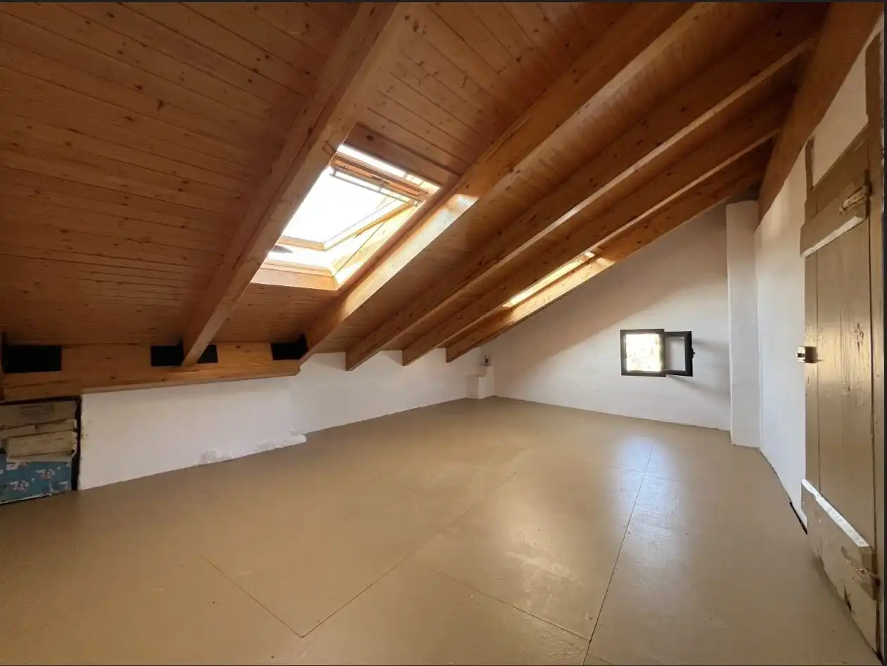Flat for sale in Jaca