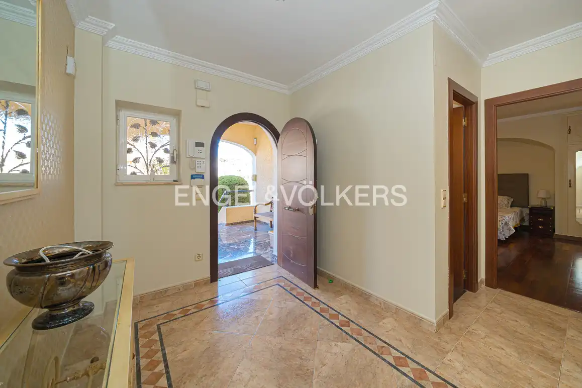 Casa o xalet en venda en La Nucia amb Aire condicionat, Jardí privat i Piscina