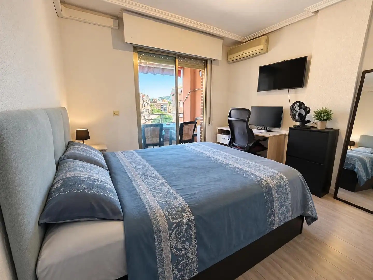 Flat with lift for sale in Calle Cronista Joaquín Collia, imagen 21