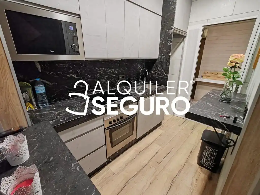 Cuina de Casa o xalet de lloguer en Santa Pola amb Aire condicionat, Calefacció i Terrassa