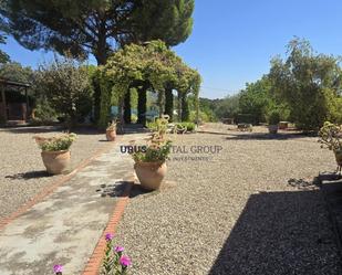 Terrassa de Casa o xalet en venda en  Córdoba Capital amb Calefacció, Jardí privat i Terrassa