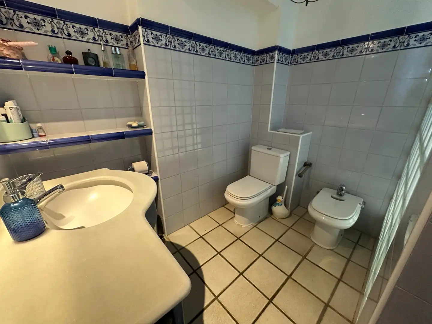Badezimmer von Einfamilien-Reihenhaus zum Verkauf in Orihuela mit Terrasse, Abstellraum und Schwimmbad