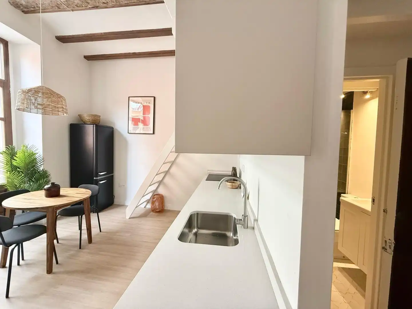 Cuina de Pis en venda en Valencia amb Calefacció, Parquet i Moblat