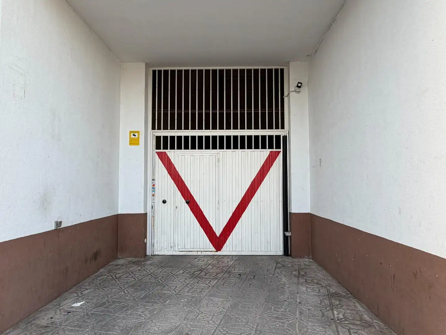 Aparcament de Garatge en venda en La Zubia