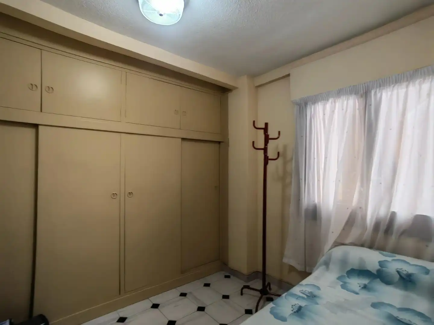 Bedroom of Flat for sale in Carretera de Cádiz