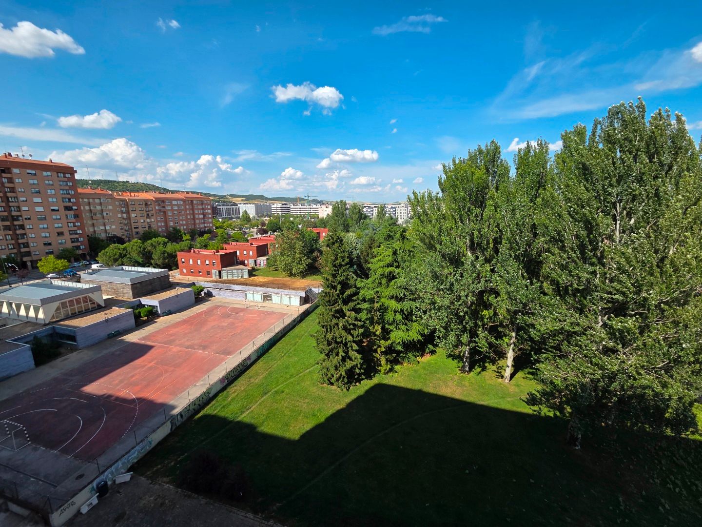 Garden of Flat for sale in Burgos Capital  with Heating, Parquet flooring and Storage room