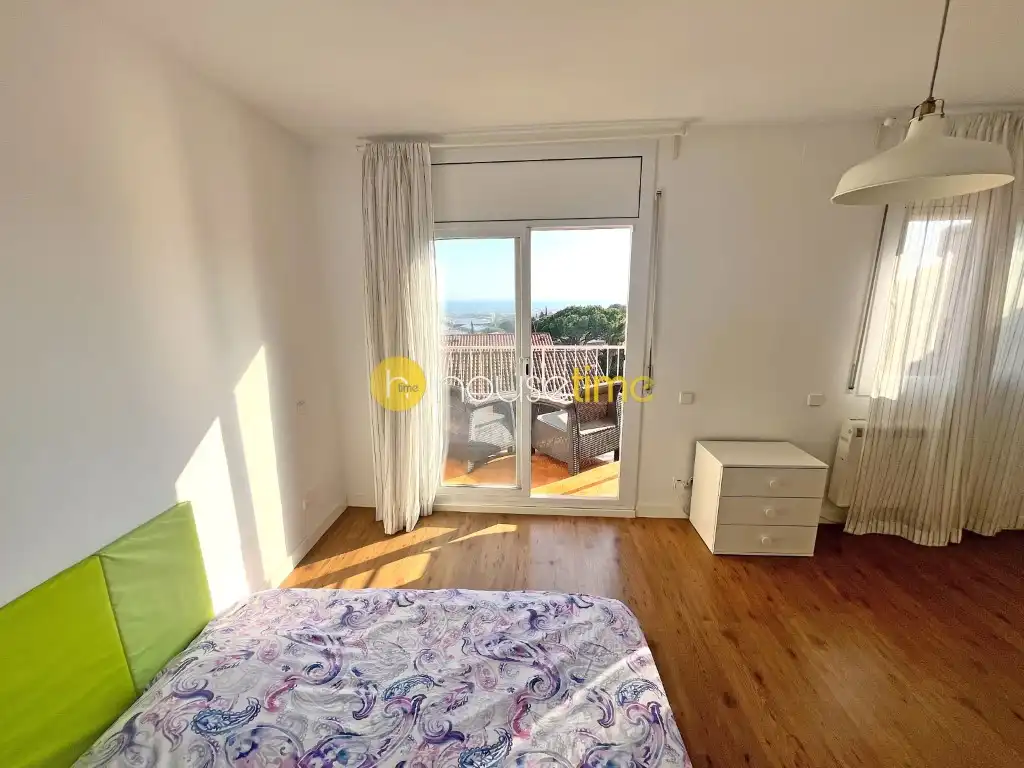 Dormitori de Casa adosada en venda en Vilassar de Dalt