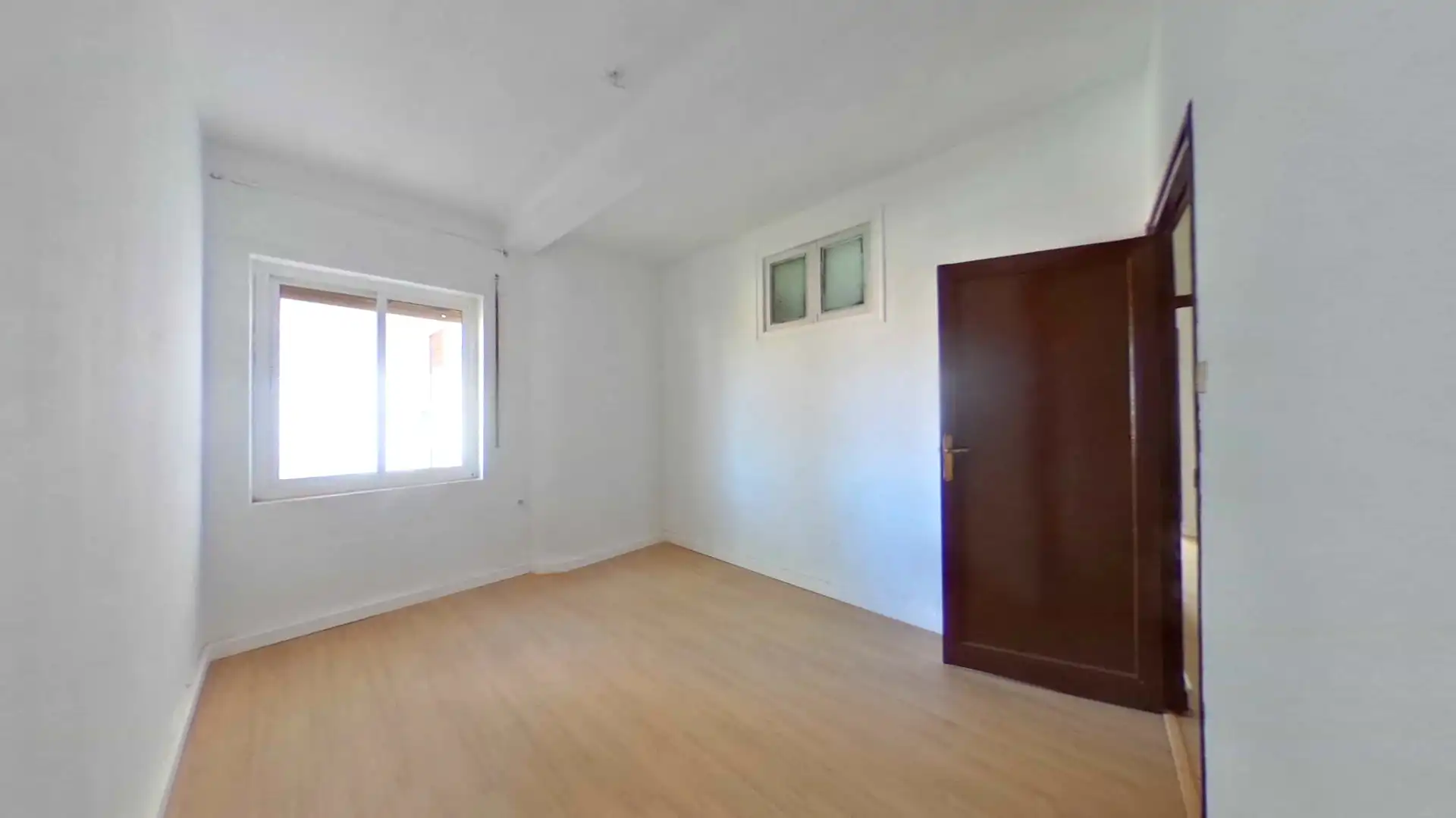 Habitación de Piso en venta en Plasencia con Horno y Balcón